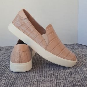 Cole Haan sz 7.5 Rose Pink Grand OS Croc Sneaker